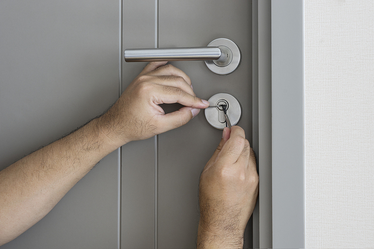 Tips to Avoid an Apartment Lockout 